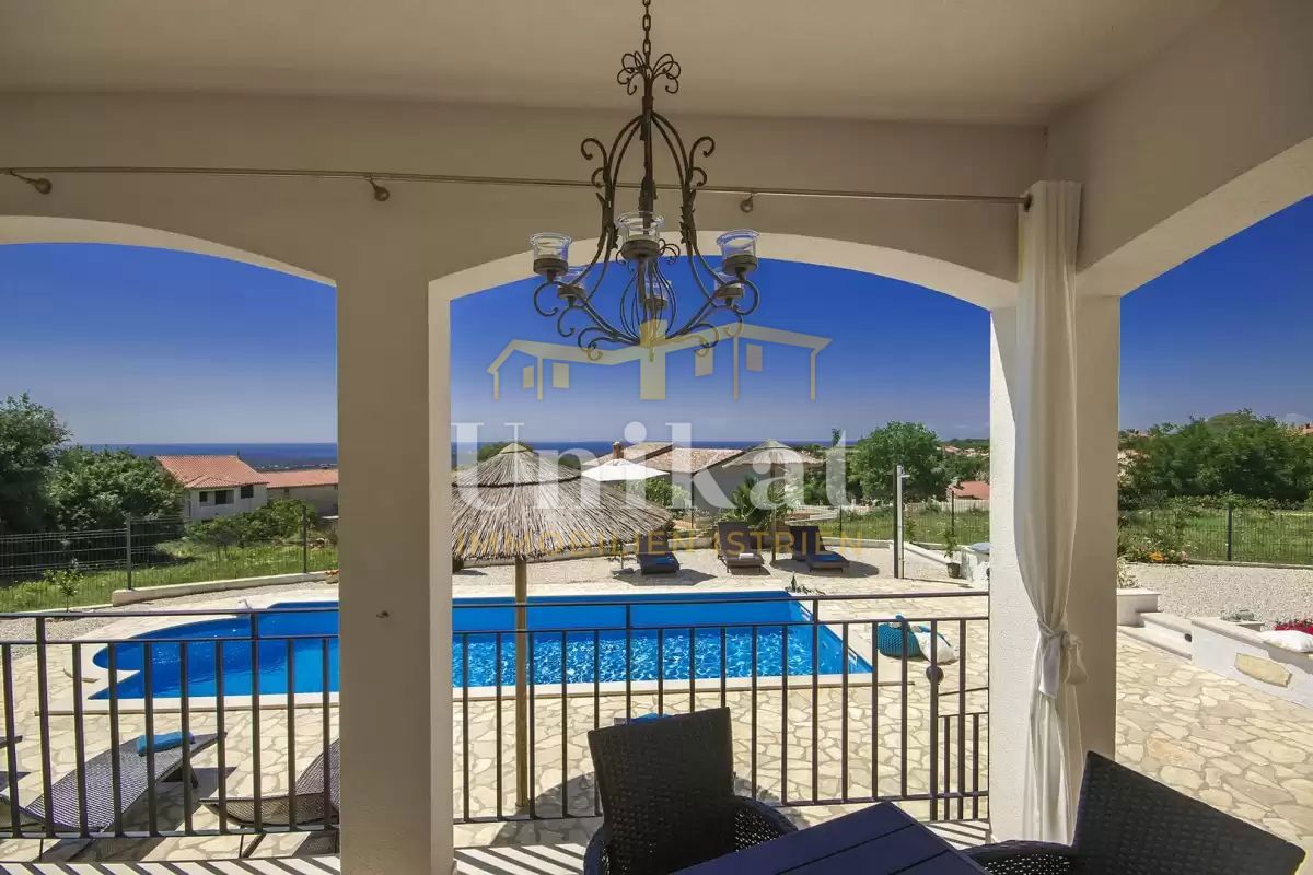 Luksuzna vila s fantastičnim pogledom na morje